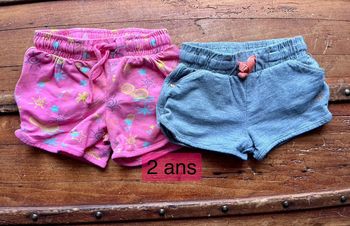 Lot 2 shorts été 2 ans