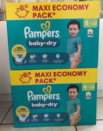 LOT DE 160 COUCHES PAMPERS BABY DRY TAILLE 6 NEUFS DANS L'EMBALLAGE   