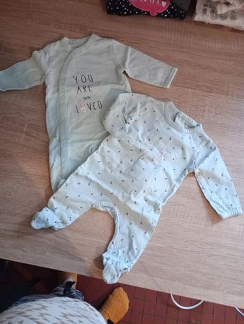 Lot de 2 pyjamas 1 mois