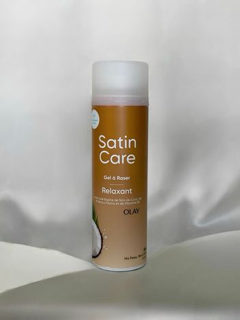 Olay Satin Care Gel à Raser Relaxant 200ml Noix de Coco & Vitamine B5 Peau douce  