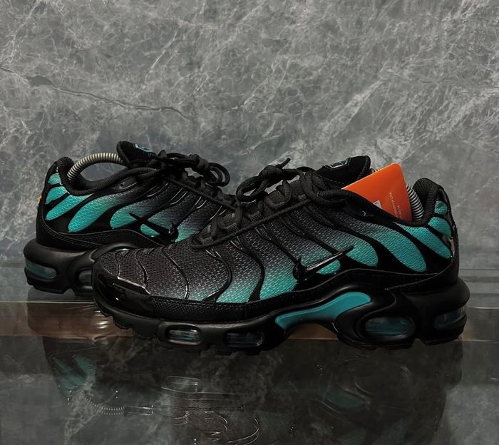 Nike tn noir bleu fluo enfant 32 - photo numéro 3