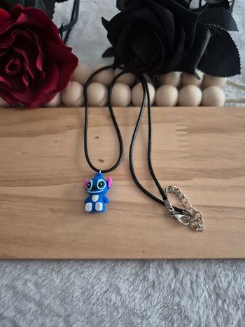 collier fantaisie stitch