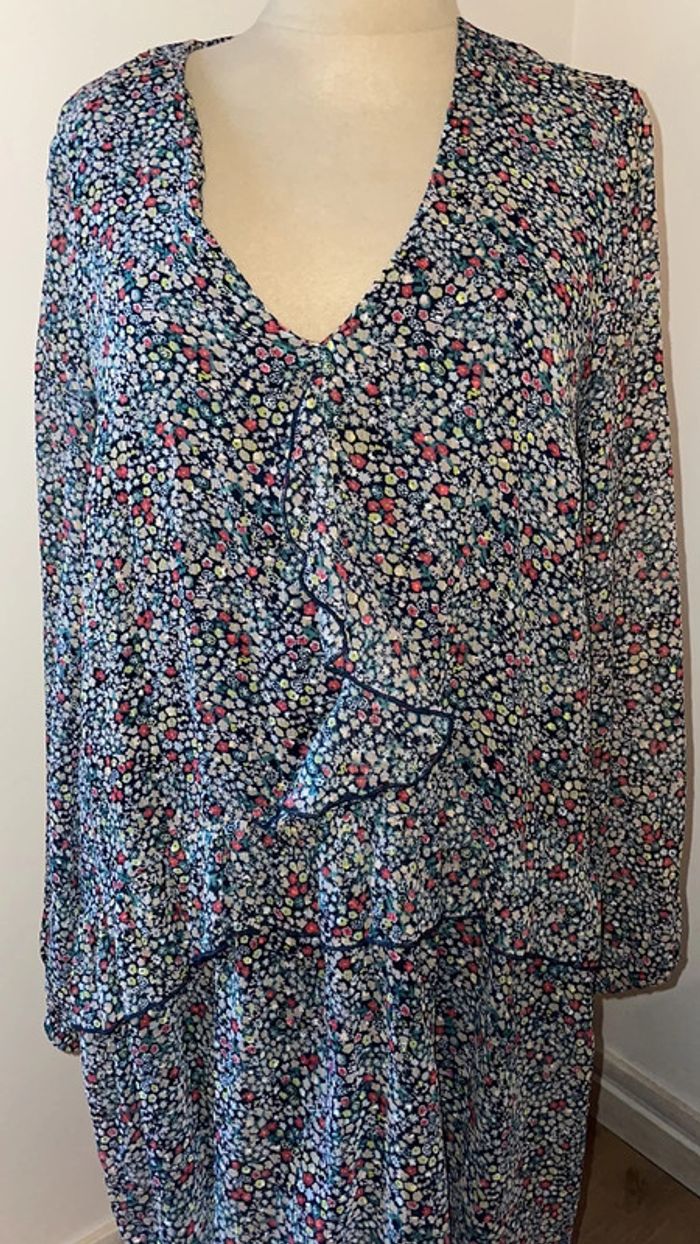 Robe à fleurs et volants Kiabi - taille 40 - photo numéro 3