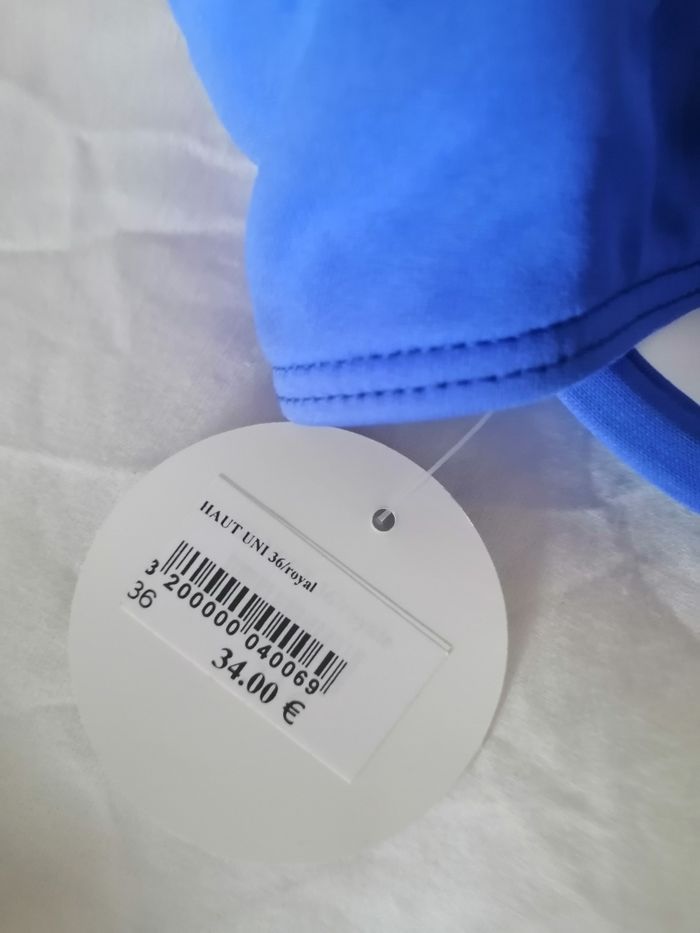 Lots de 2 haut de maillot de bain taille 36 - photo numéro 3