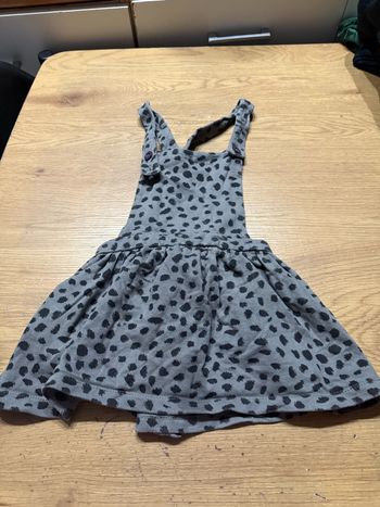 Robe grise