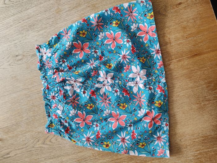 Jupe fleurs - photo numéro 2