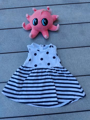 Robe blanche et noire 1 mois kiabi