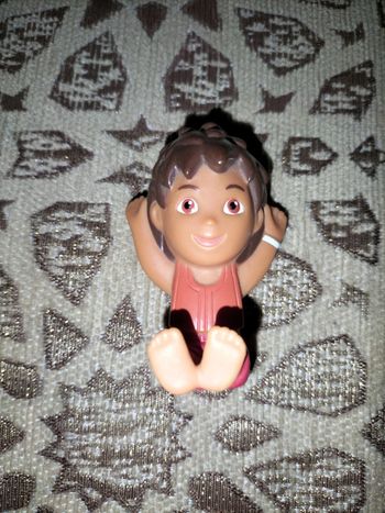 Figurine Dora l'exploratrice