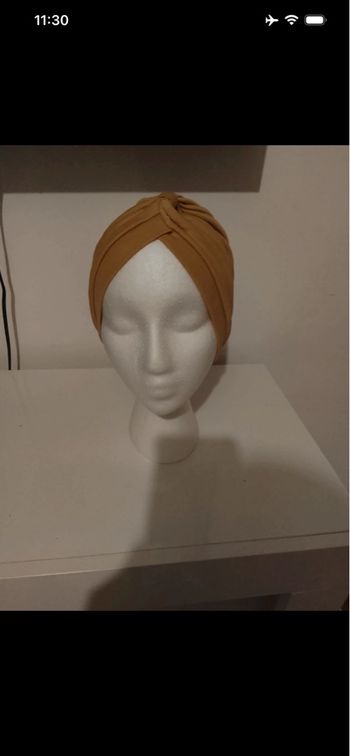 Turban. Femme