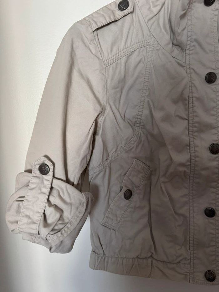 Veste légère beige stradivarius taille S - photo numéro 3