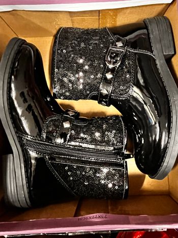 Des bottes taille 30 neuf