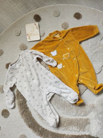 Lot 2 pyjamas 3 mois