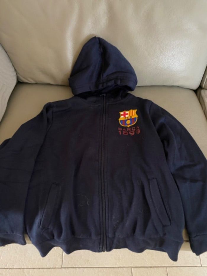 Gilet FCB 10-11 ans à capuche