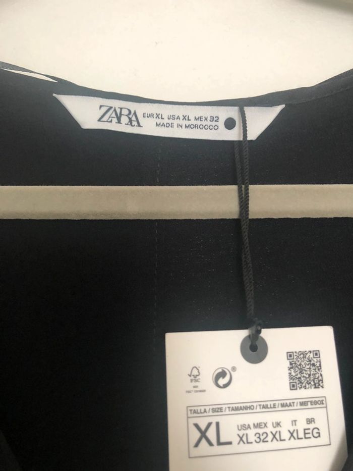 Superbe belle blouse satinée noire Zara neuve avec étiquette XL - photo numéro 4