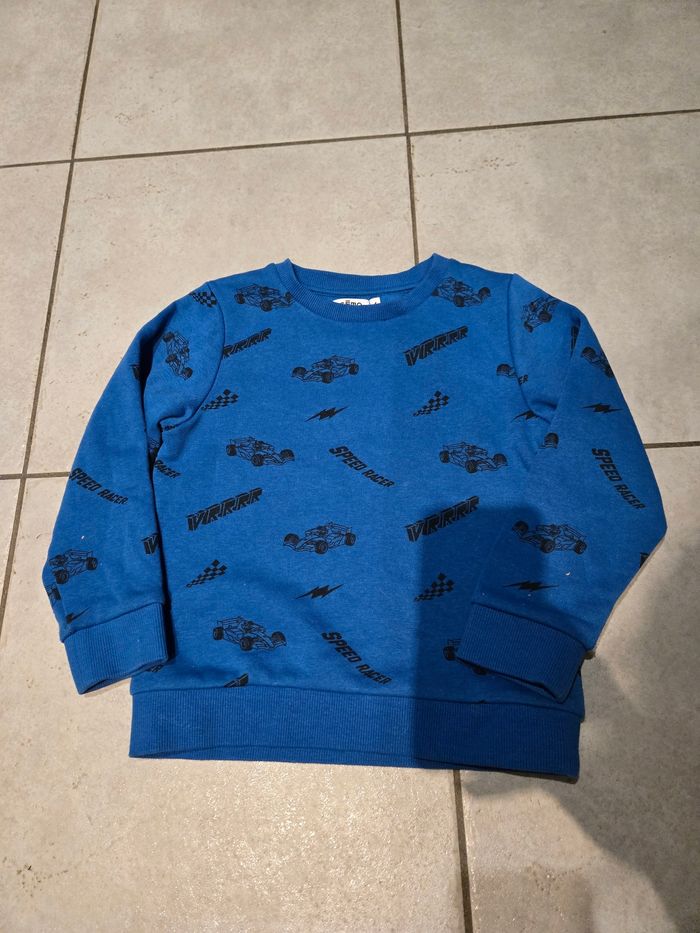Sweat Gemo 4 ans
