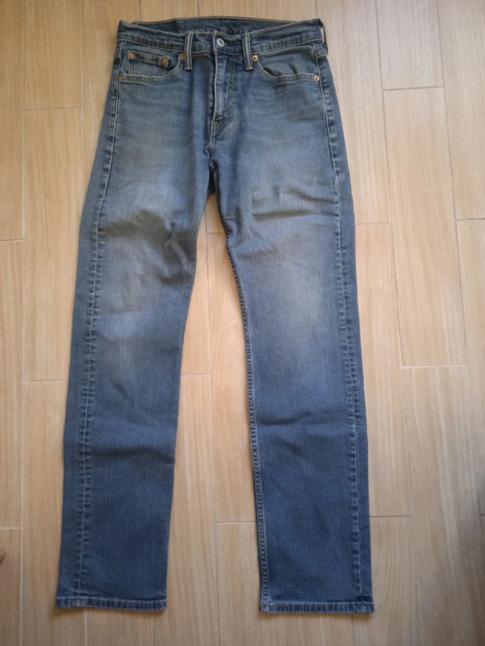 Jean's Levi's - Taille W28/L32 - photo numéro 1