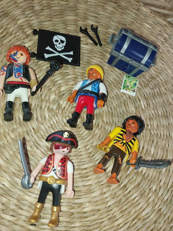 Pirates + canon + armes playmobil