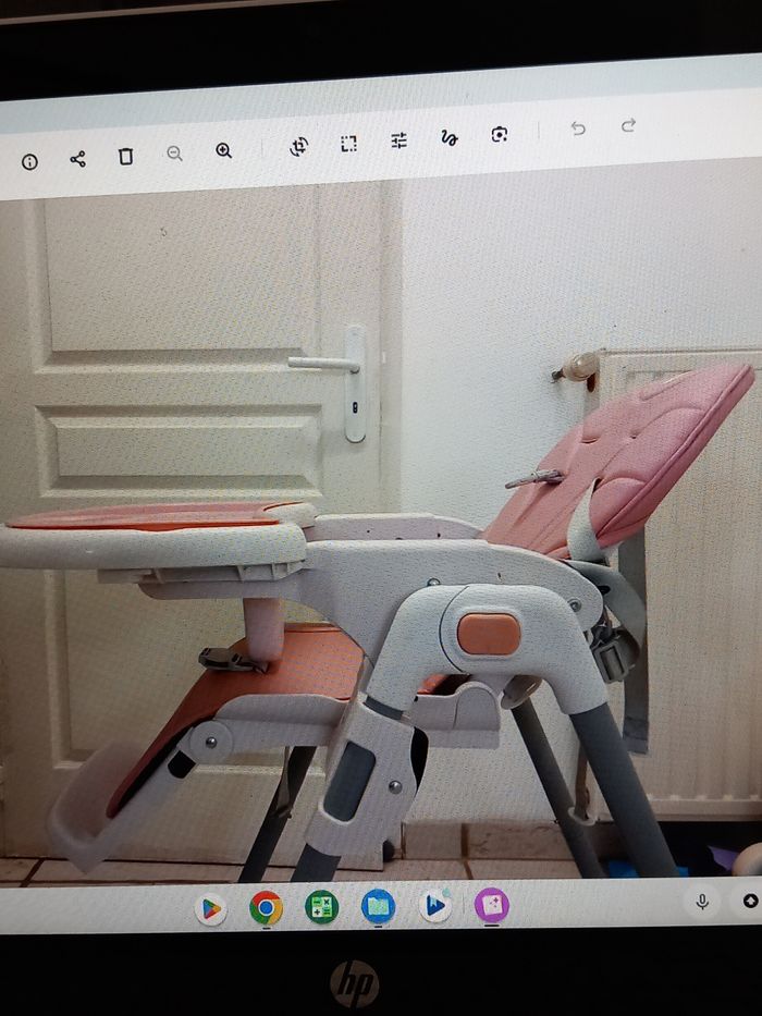 Chaise haute bébé - photo numéro 2