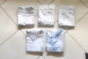 Lot de blouses médicales