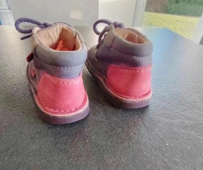 6 € Kickers fille Taille 24 - photo numéro 3