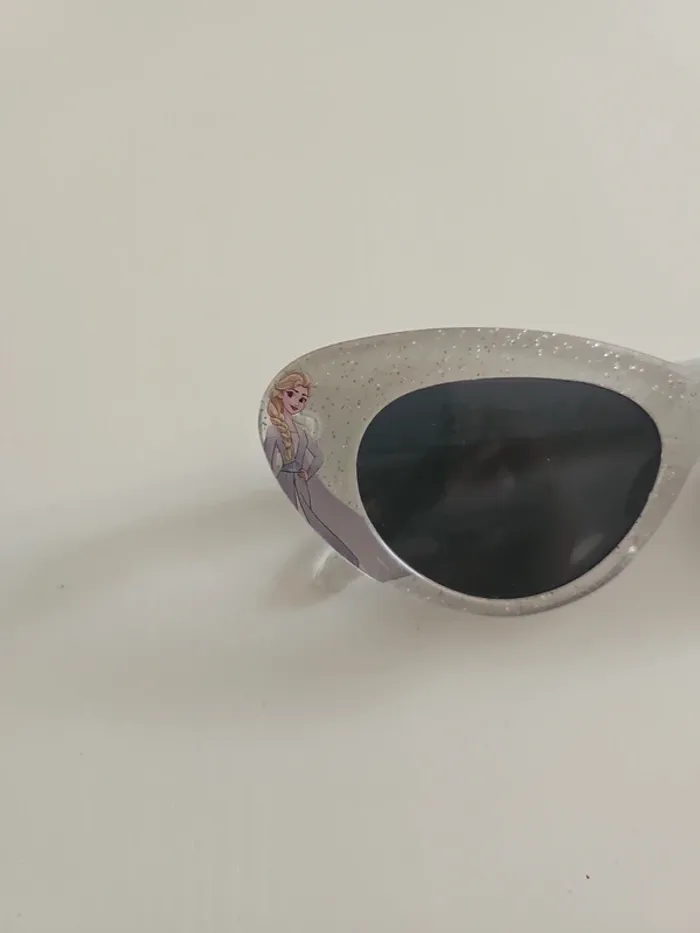 Lunettes de soleil Reine des neiges - photo numéro 2