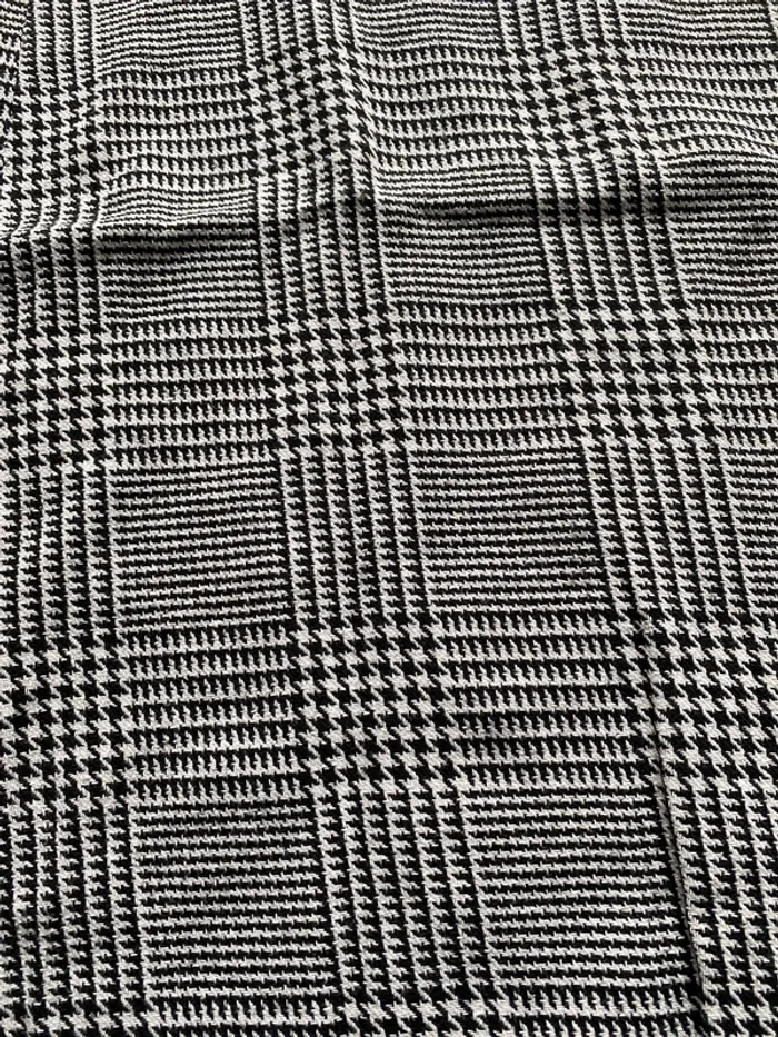 Robe Zara pour en très bon état - photo numéro 2