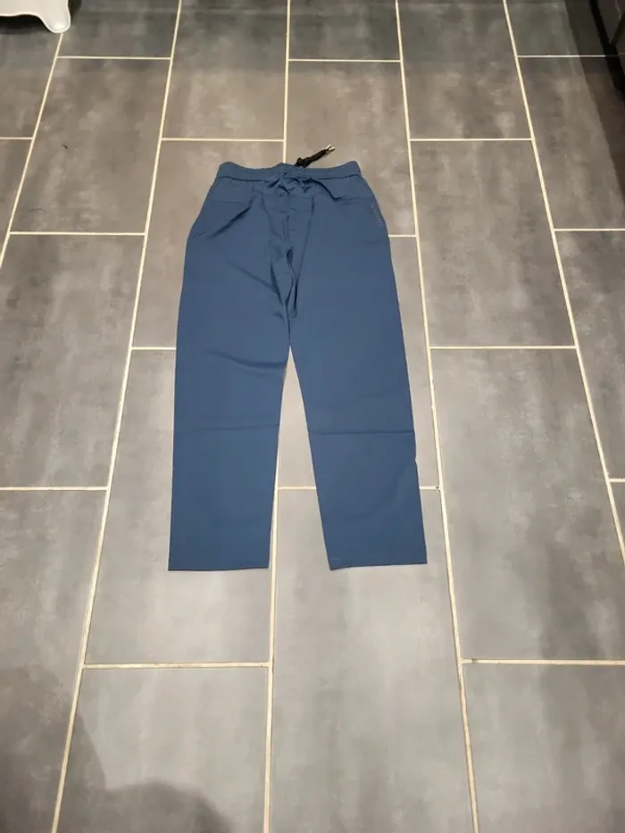 Pantalon - photo numéro 3