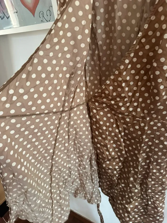 Robe satiné à pois apart taille 40 - photo numéro 4