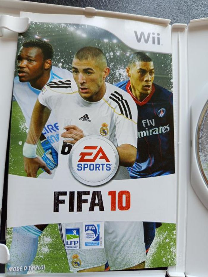 Nintendo - Wii - Fifa 10 - photo numéro 6