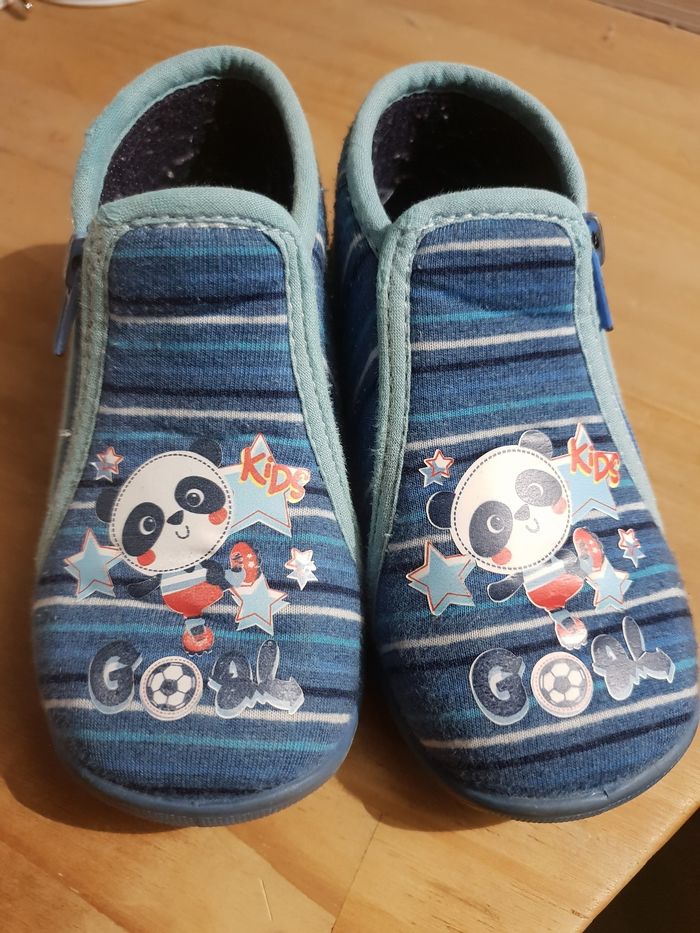 Chaussons bleus