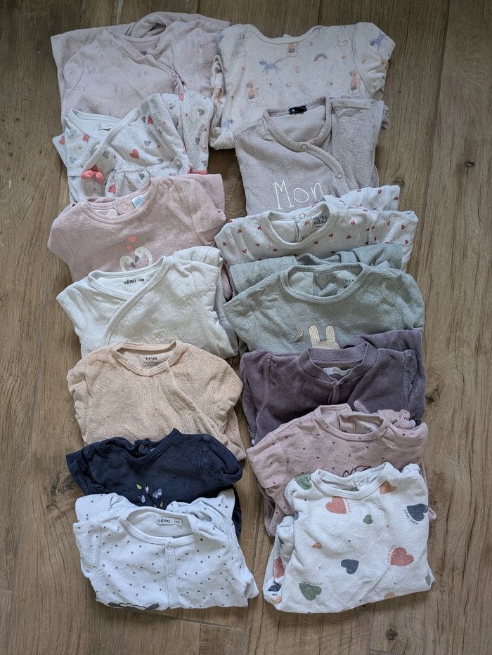 Lot 14 pyjamas filles