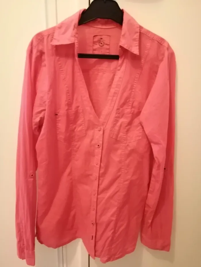 Chemisier rouge corail