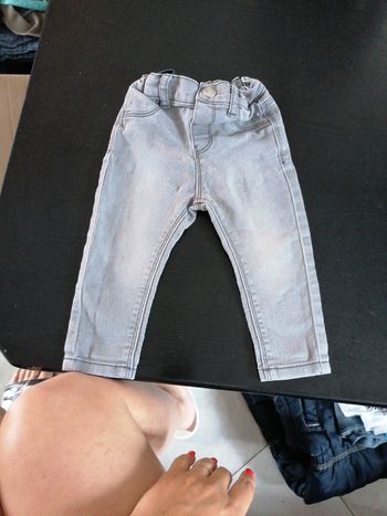 Jean primark 9/12 mois