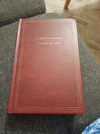 Livre La rose de Sang