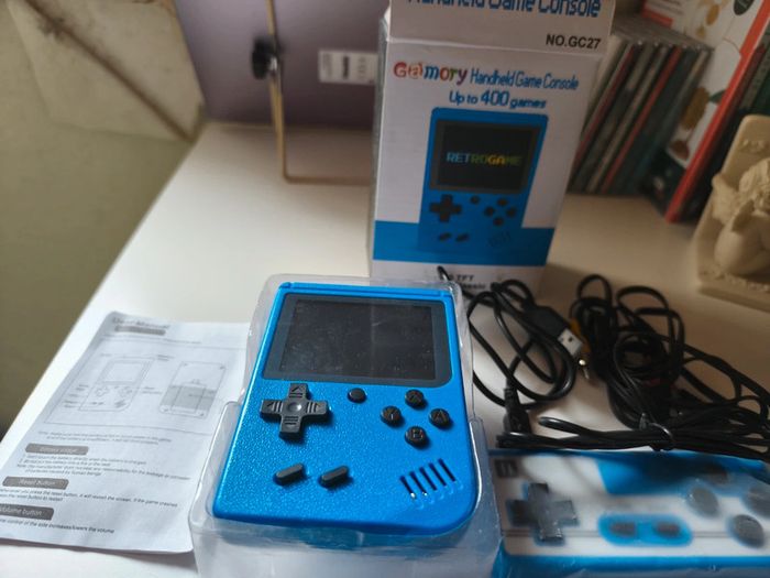 Console de jeu rétro comme neuve - photo numéro 4