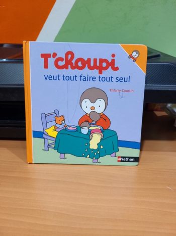 Tchoupi veut tout faire tout seul