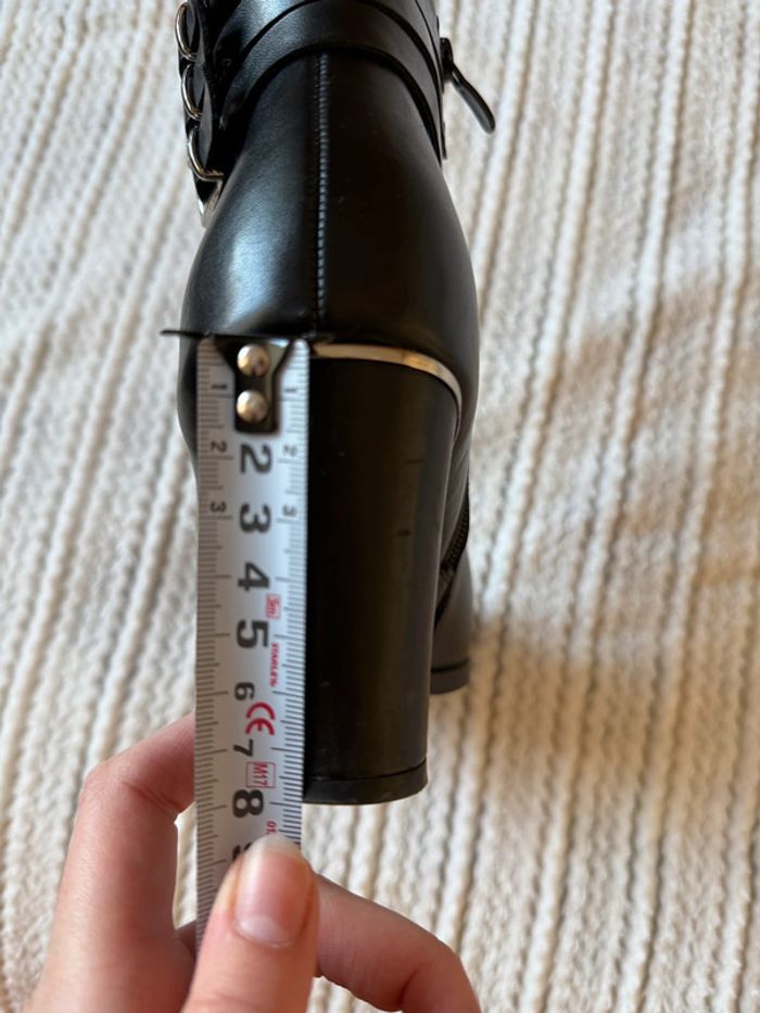 Bottines à talons / Taille 41 - photo numéro 8
