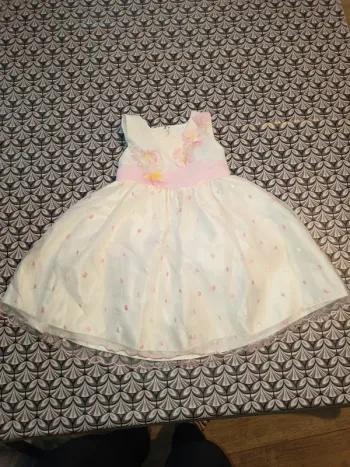 Robe de cérémonie bébé 18 mois blanche et rose