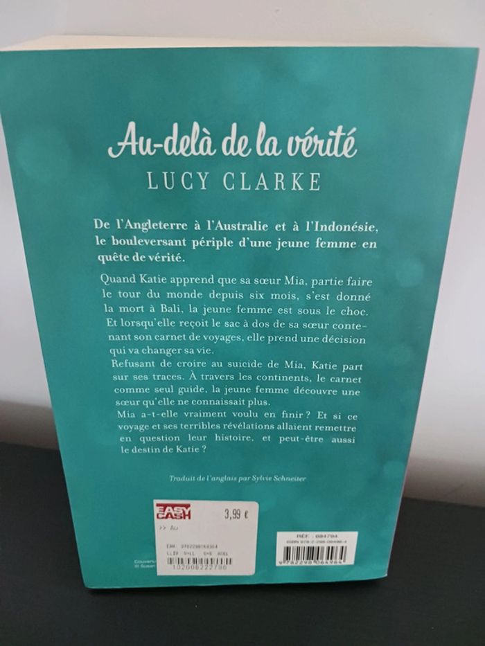 Roman Au delà de la vérité - photo numéro 2