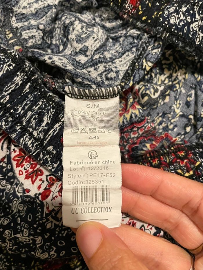 Short taille élastique avec poche bordeaux à motifs multicolore bleu marine CC Collection taille S/M - photo numéro 5