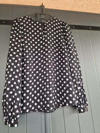Blouse transparente noir a pois