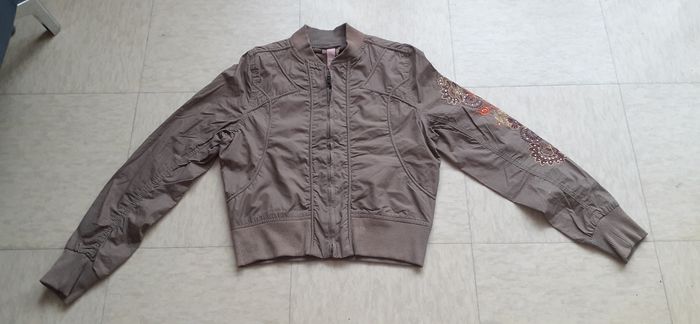 Veste  fille  8 ans