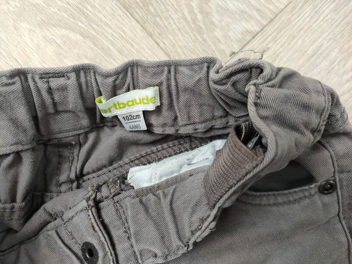 Ensemble mi-saison garçon 4 ans tee-shirt manches longues Cyrillus et pantalon gris - photo numéro 7