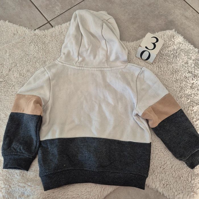 Sweat à capuche Mickey  Mouse disney taille 3ans - photo numéro 5