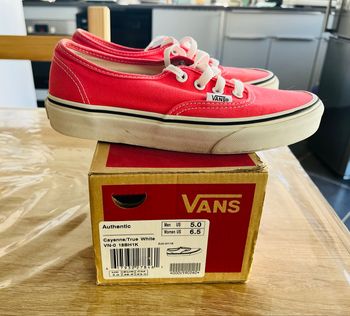 Baskets neuves « Vans » 36,5