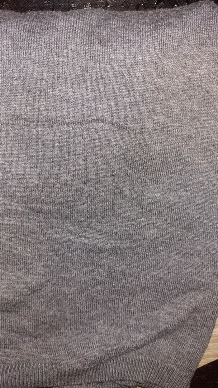Pull gris foncé - photo numéro 6
