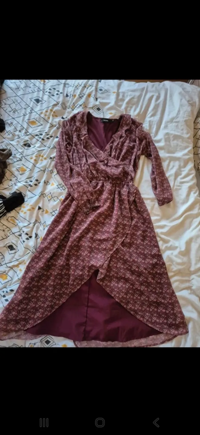 Lot de 17 vêtements taille 40