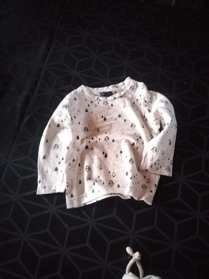 Lot vêtements garçon 9 mois - photo numéro 5