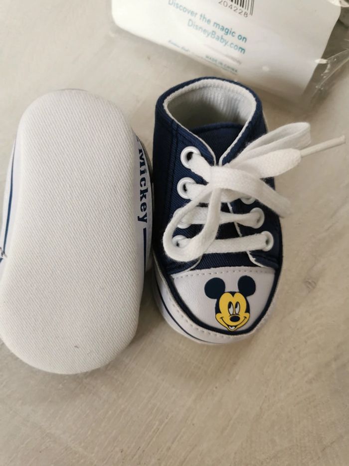 Chaussures Mickey naissance - photo numéro 3