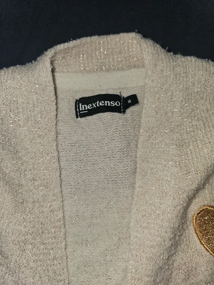 Jolie gilet fille 8 ans beige avec fils doré - photo numéro 3